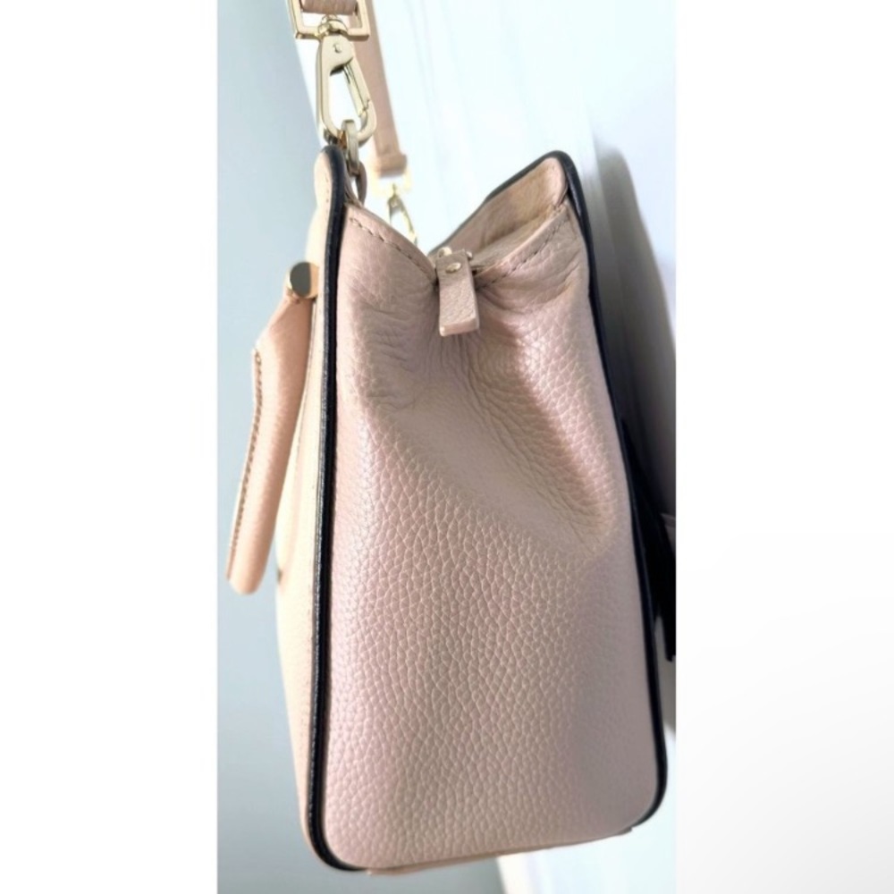 Kate Spade Staci Handbag/Crossbody EXCELLENT CONDITION - Picture 5 of 12